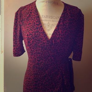 Leaped print red dress